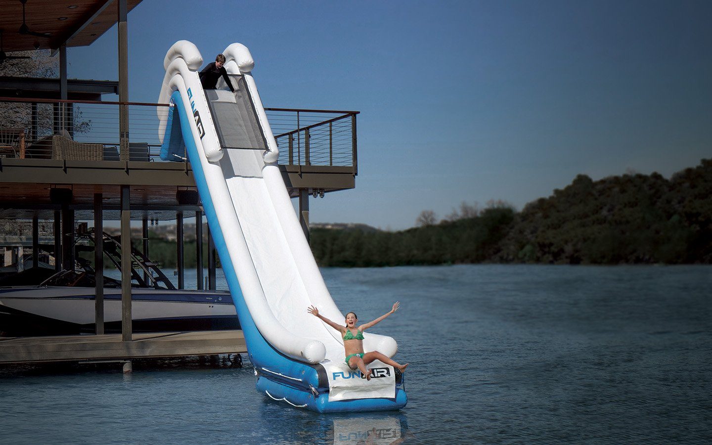 FunAir dock slide