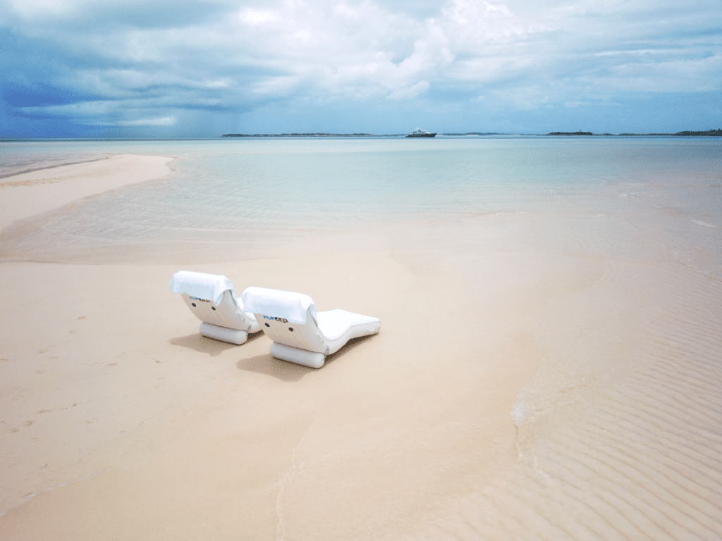 FunAir Superyacht Wave Loungers