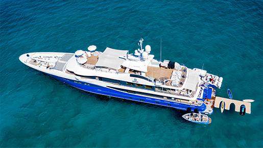 FunYacht-Motor-Yacht-Nomad