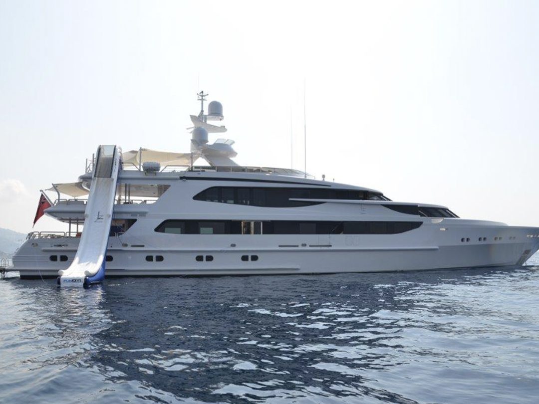 Hanger Extreme Yacht Slide