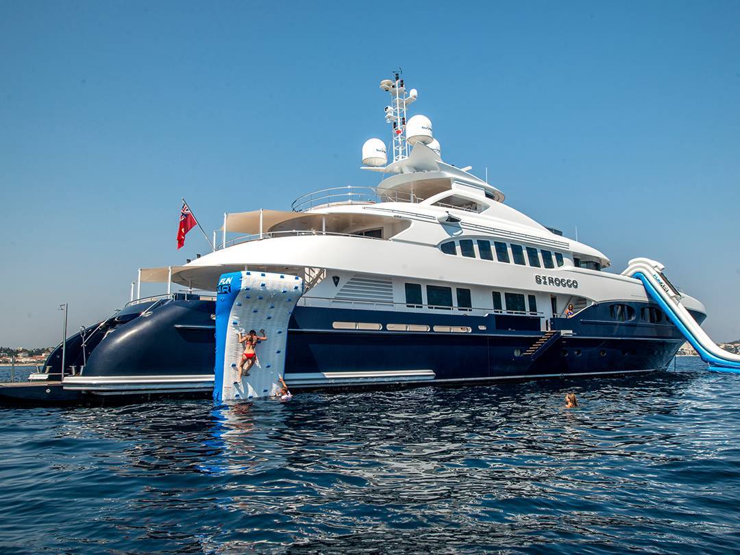 Water Entry Climbing Wall on superyacht Sirocco