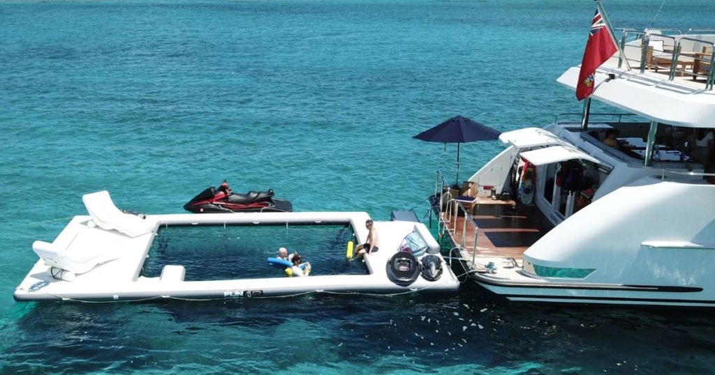 Motoryacht Carte Blanche Netted Sea Pool and Wave Loungers