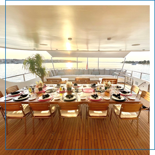 Alfresco Dining on Charter Superyacht Lotus