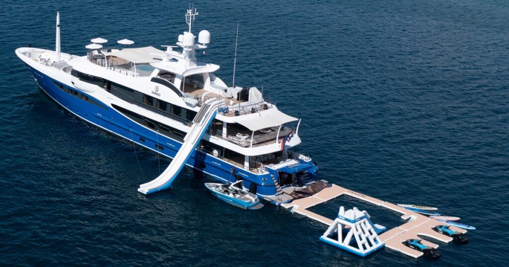 FunAir Custom Jet Ski Dock Playground Sea Pool and Yacht Slide on luxury Motor Yacht Nomad