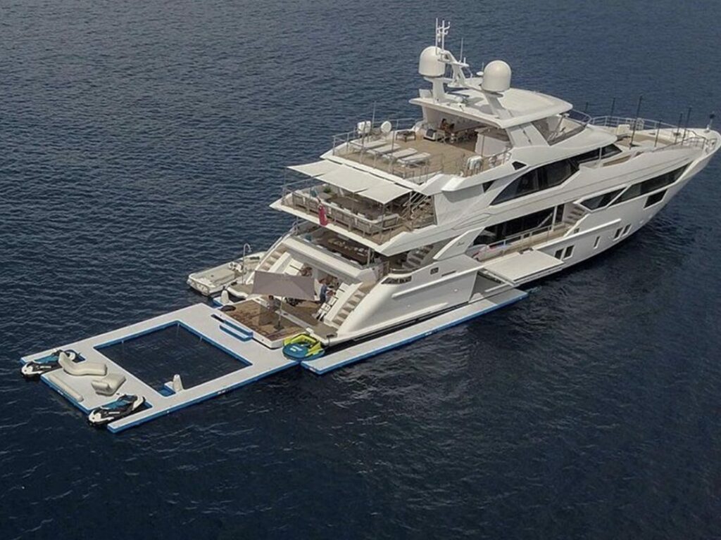 Charter-superyacht-with-a-FunAir-Sea-Pool