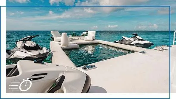 Fun-Size-Beach-Club-Sea-Pool-on-charter-superyacht-Crescendo-IV