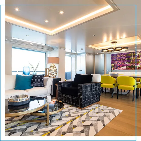 Superyacht Nomad main salon