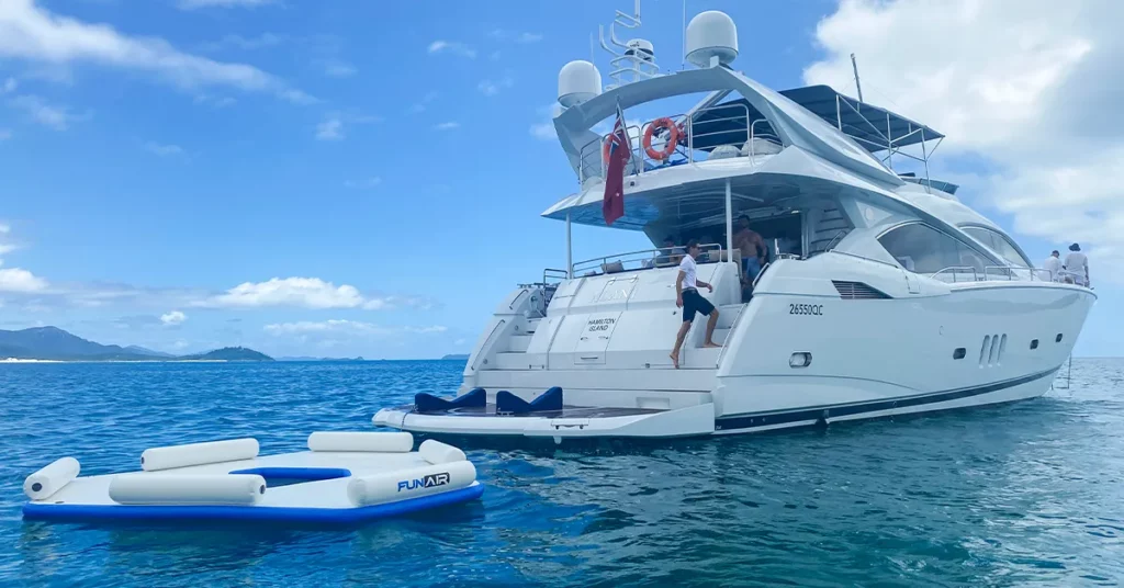 FunAir Splash Island on small yacht MY Alani
