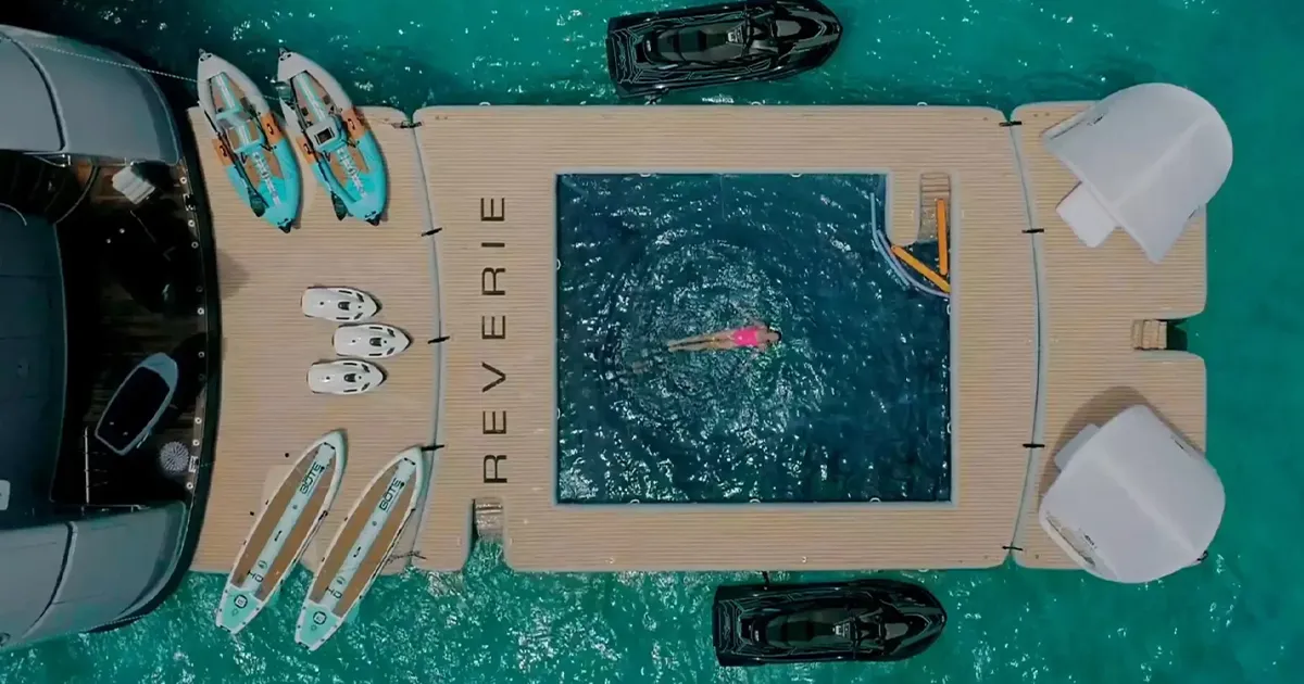 Do your sea pools come with weights