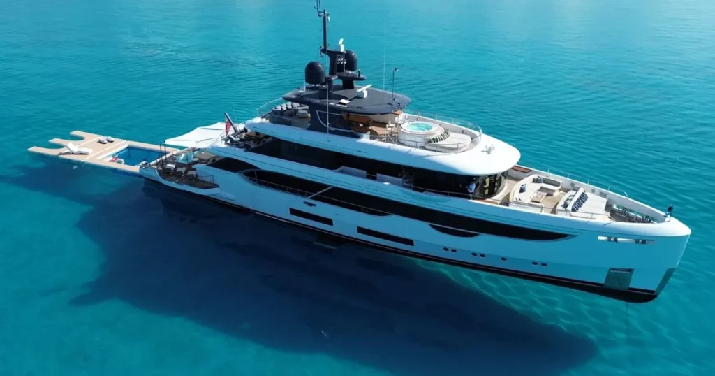 Charter superyacht MY Contigo with FunAir stacking Sea Pool and Docking