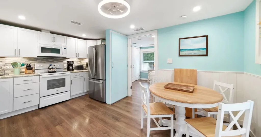 Hideaway Cottage kitchen diner