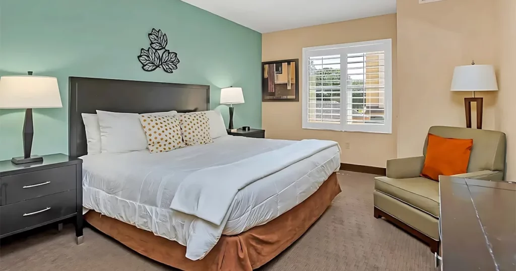 Orlando Studio Suite Main Bedroom