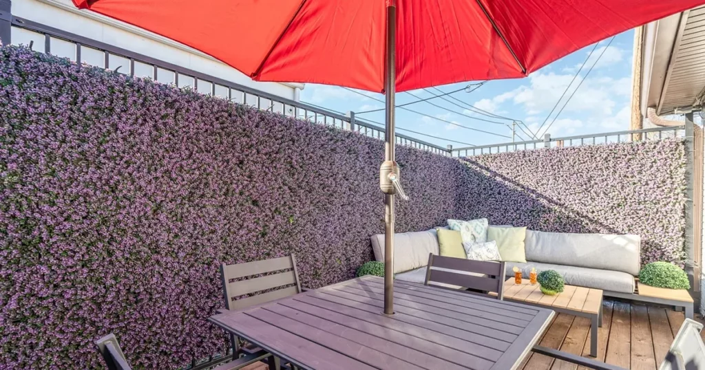 Urban Pearl exterior area