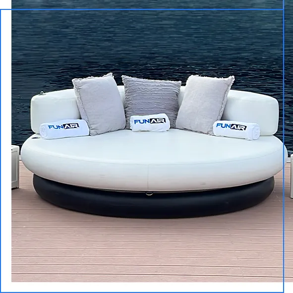 Superyacht Club Chaise