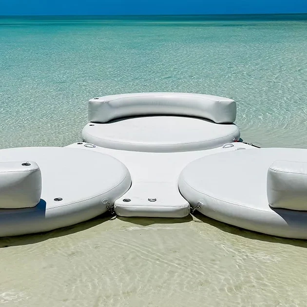 Can the Club Chaises be used individually